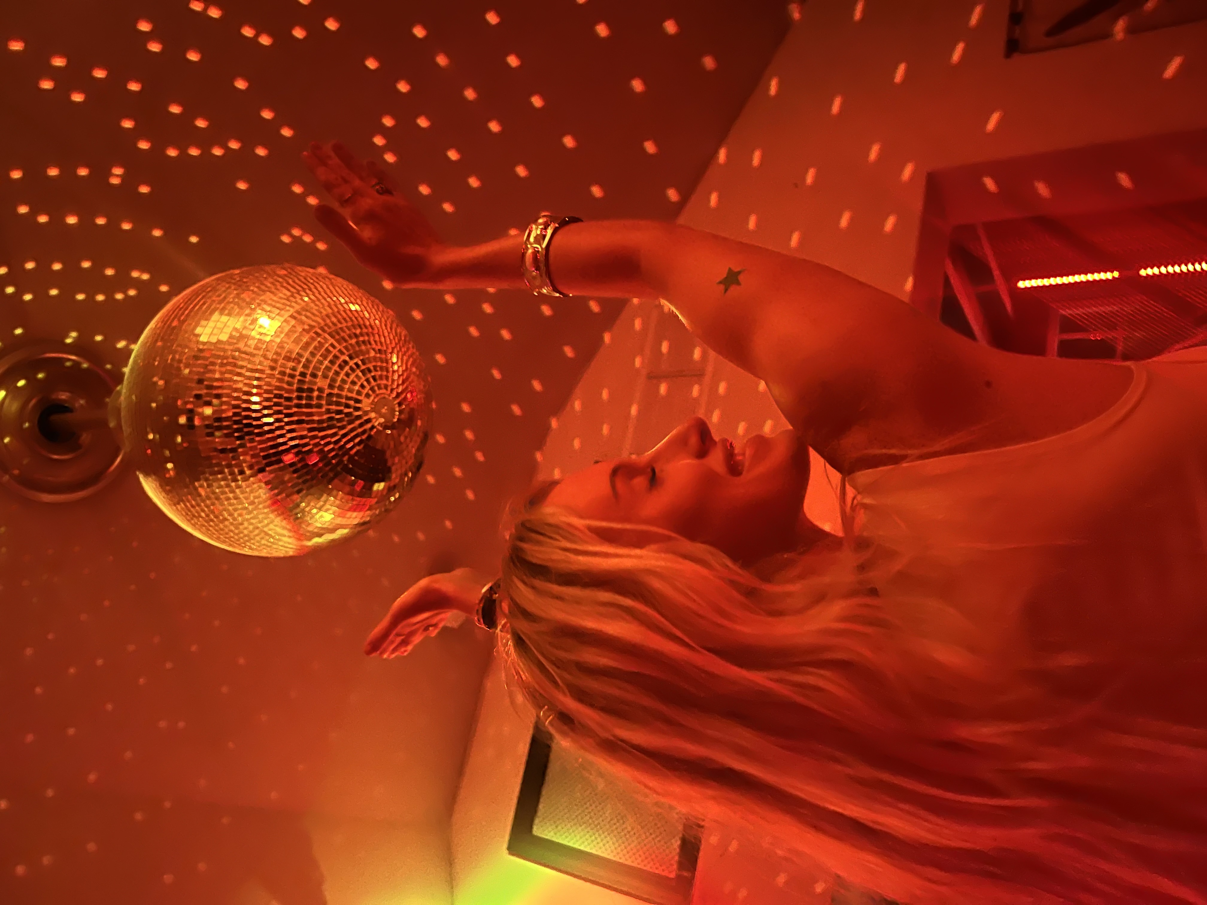 Another image of Lucy or Oliver